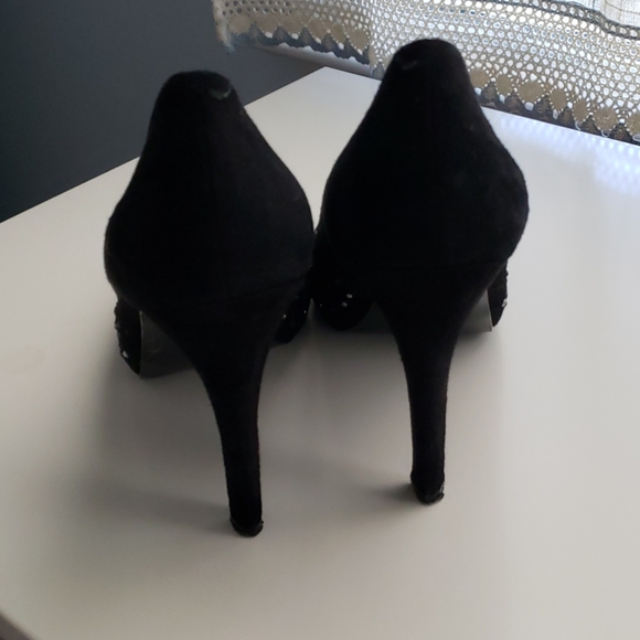 Black Suede Sequin Pumps - Picture 3 of 3